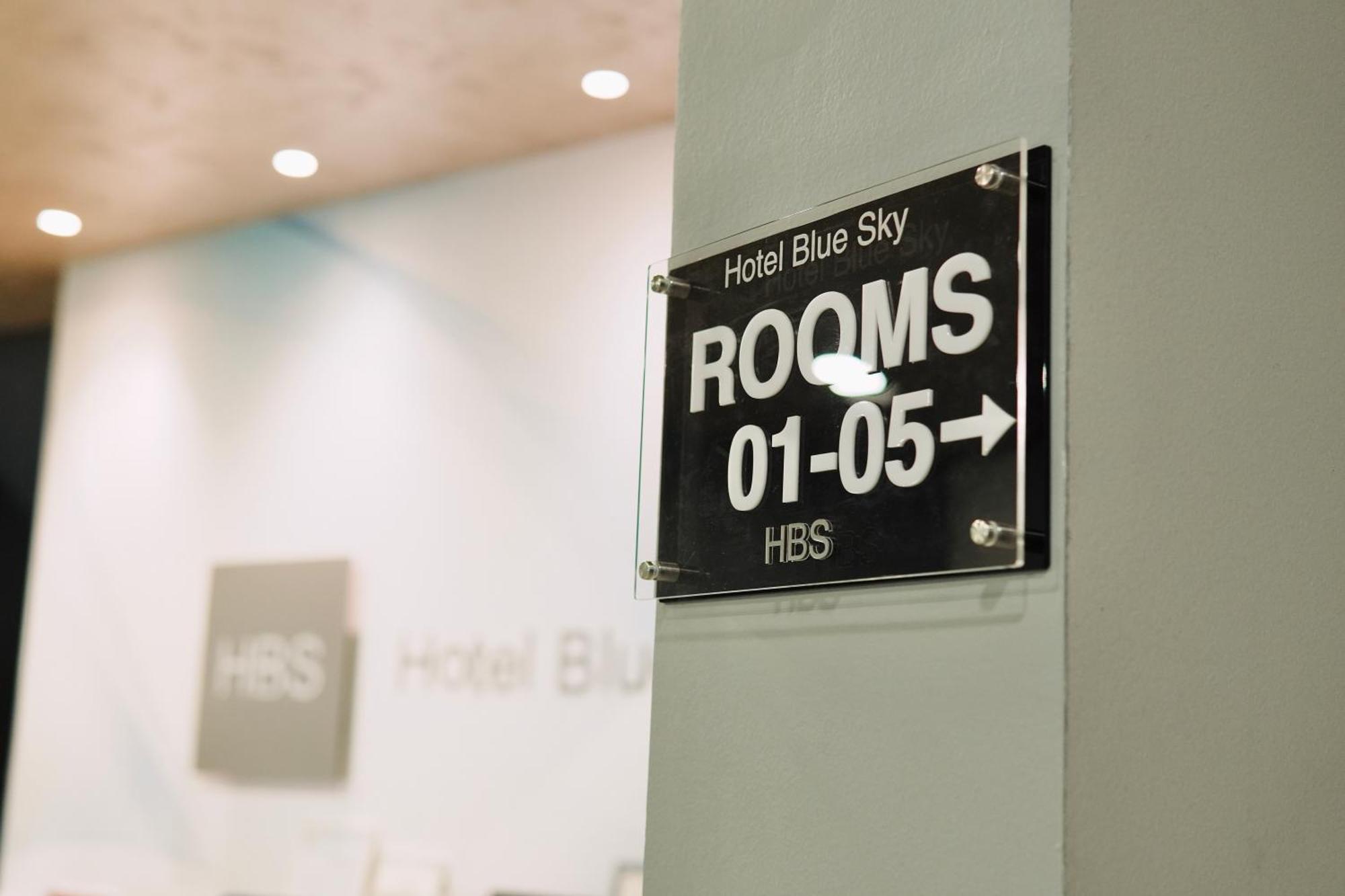Hotel Blue Sky Sarande Bagian luar foto